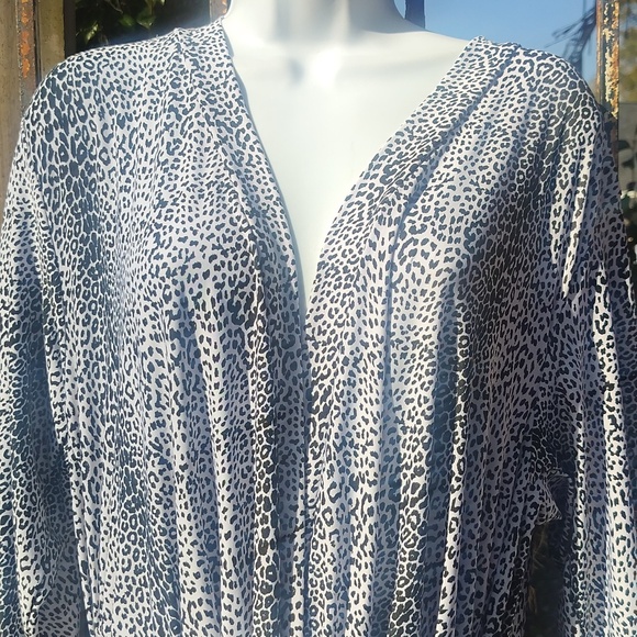 Rene Rofe Shamise And Robe Set Medium, Leopard Print - Picture 5 of 10